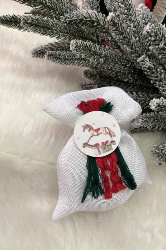 Μπομπονιέρα βάπτισης για Χριστούγεννα μαγνήτης σε πουγκί με θέμα αλογάκι -δώρα