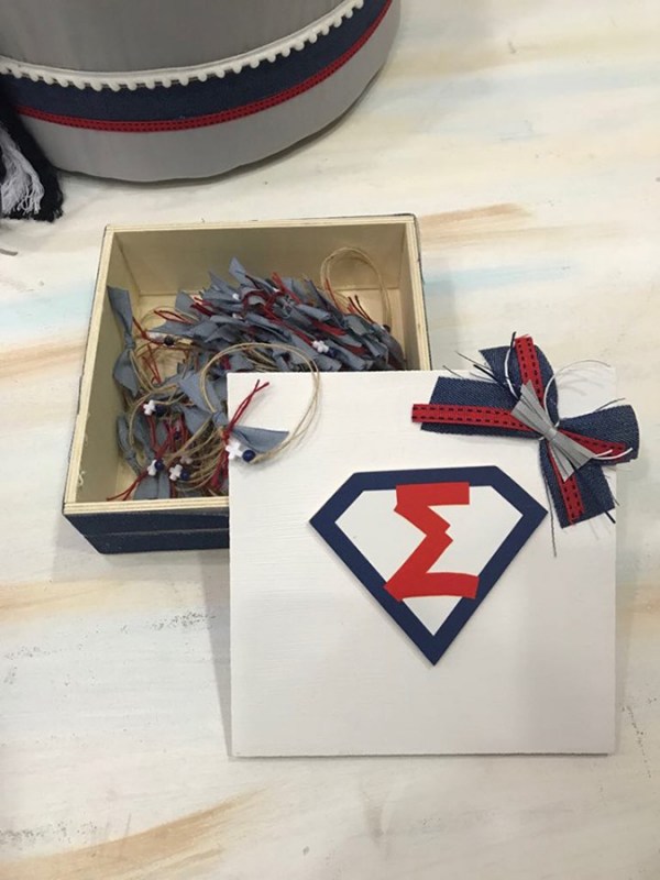 Βαπτιστικό κουτί με θέμα Superboy