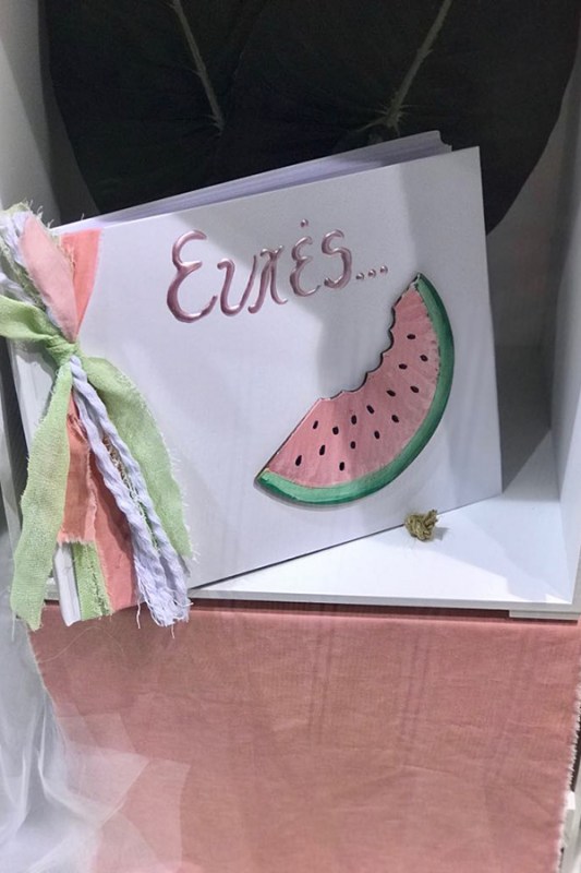 Βιβλίο ευχών βάπτισης με θέμα καρπούζι